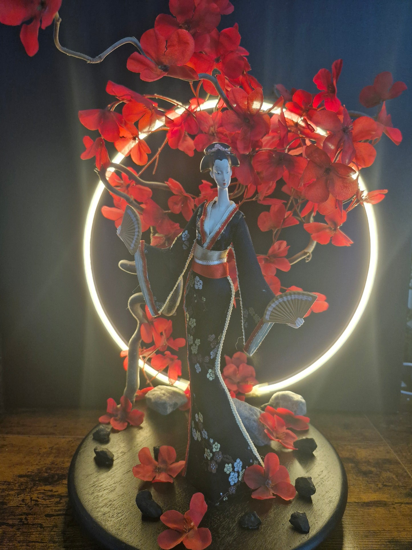 Danse sous les fleurs écarlates	-	LA00037