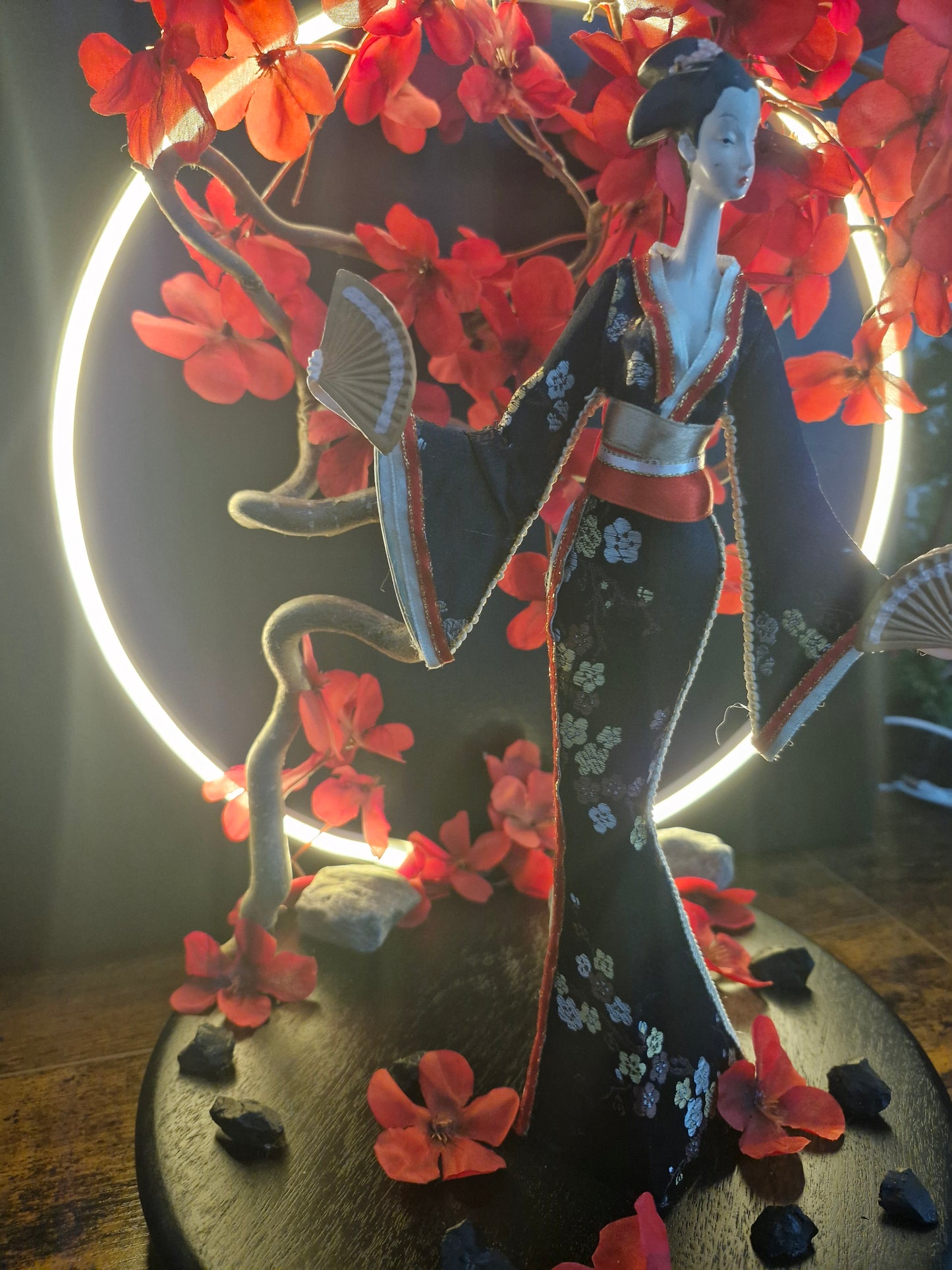 Danse sous les fleurs écarlates	-	LA00037